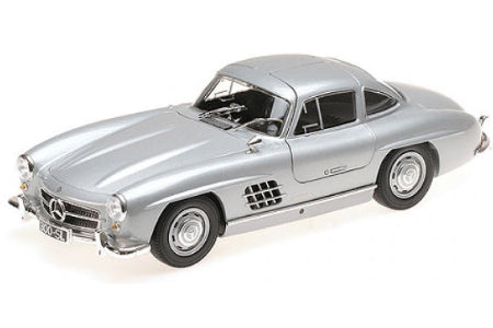 Minichamps 1955 Mercedes-Benz SL Class 300SL Coupe (W198) Silver 1:18