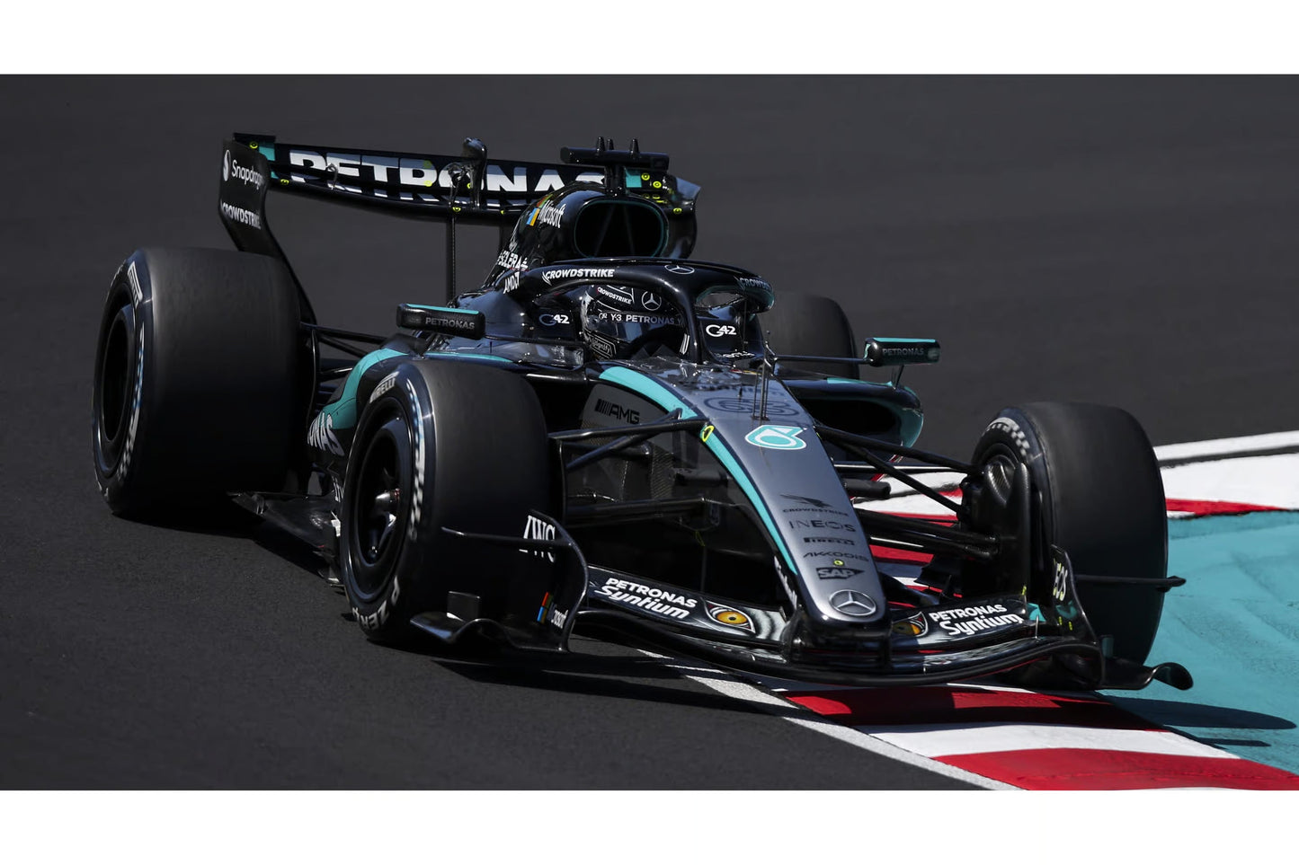 Spark Model Mercedes W17 Team Mercedes-AMG Petronas #63 4th Japanese GP 2026 (Russell) 1:18