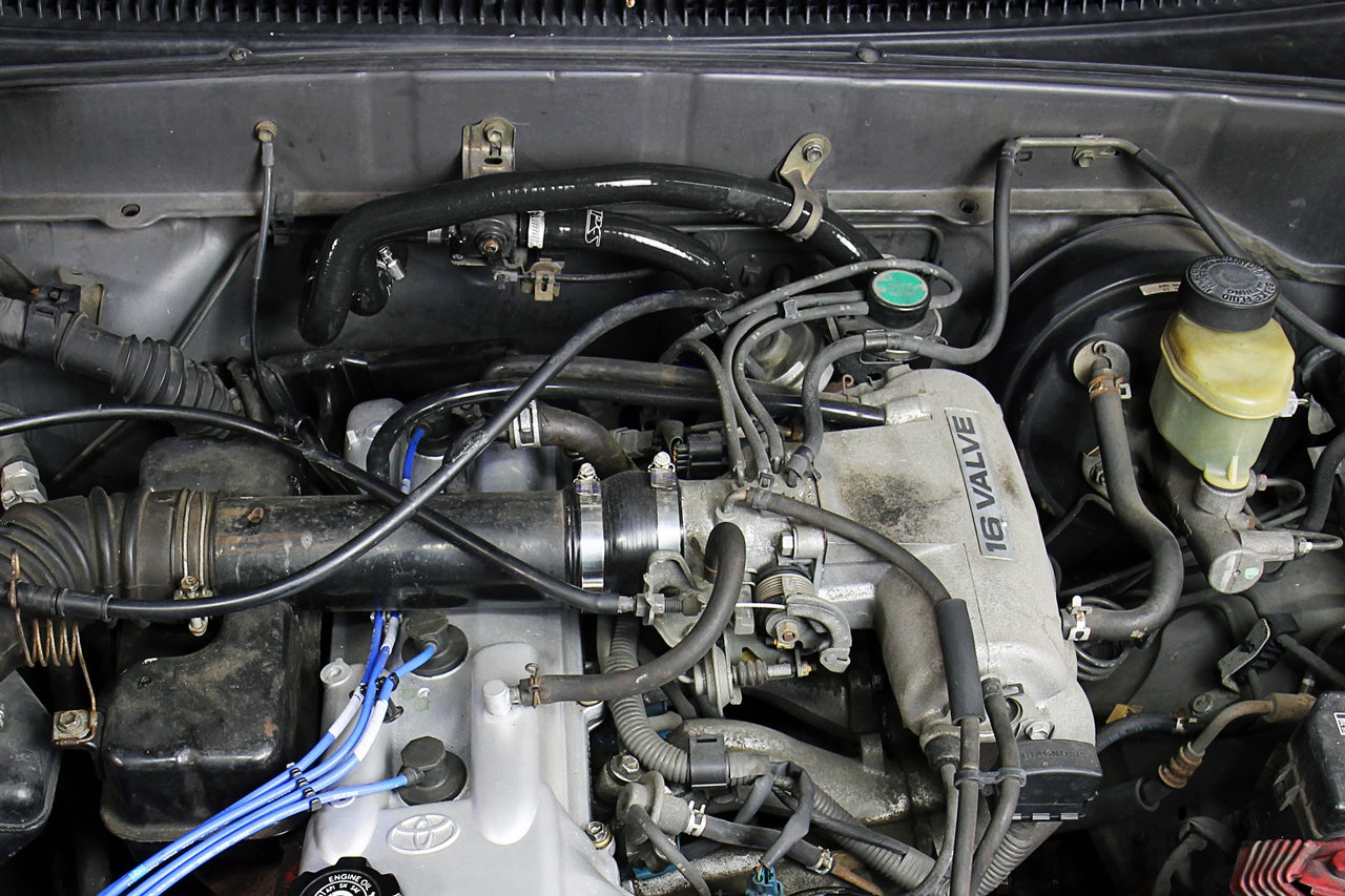 HPS Performance HPS Silicone Heater Coolant Hose Kit Toyota 1995-2004 Tacoma 2.4L & 2.7L 4Cyl, 57-1746H