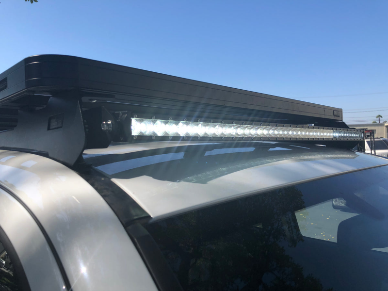Cali Raised LED Cali Raised Front Runner Slimline Roof Rack Led Bar Brackets Kit - 42 Inch Slim Led Light Bar Amber CR2713