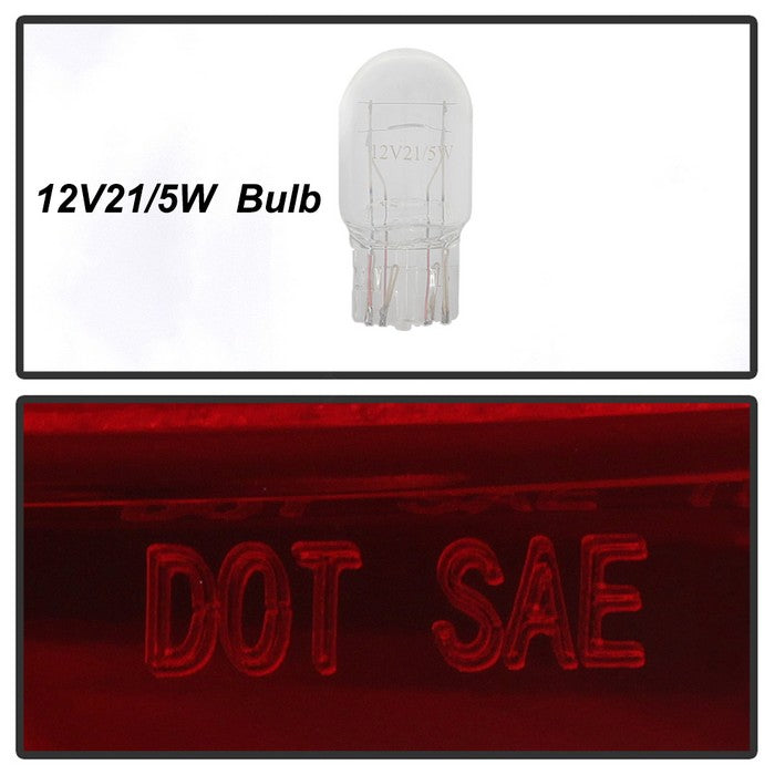 SPYDER xTune 16-17 Chevrolet Cruze OEM Tail Light - OEM Outer Left (ALT-JH-CCRZ17-OE-OL) 9942358
