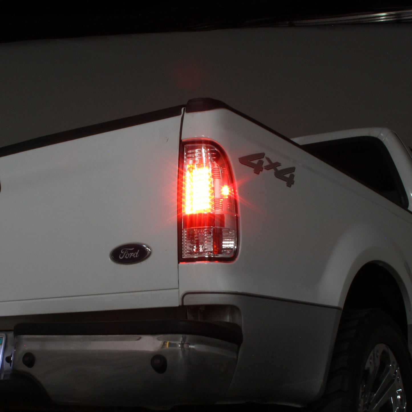 Spyder Ford F150 side 97-03/F250/350/450 Super Duty 99-07 LED Tail Lights Chrm ALT-YD-FF15097-LED-C 5003478