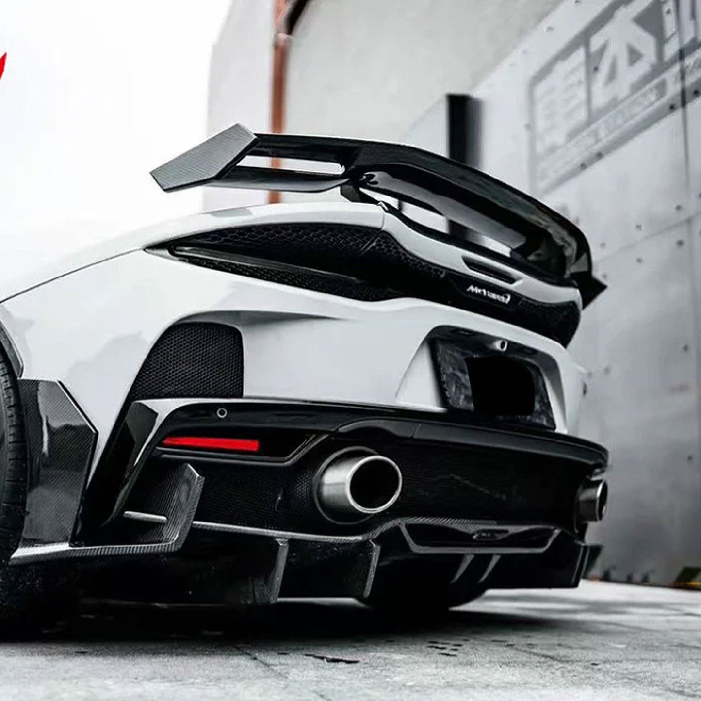 AM Style Dry Carbon Fiber Aero Kit for McLaren GT BBP ELITE