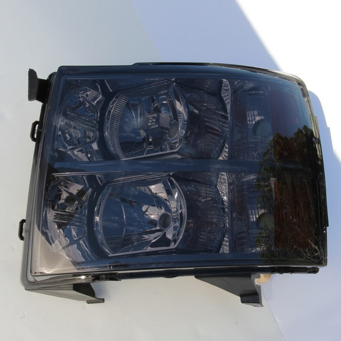 SPYDER Xtune Chevy Silverado 07-13 Crystal Headlights Smoked HD-JH-CS07-AM-SM 5077349