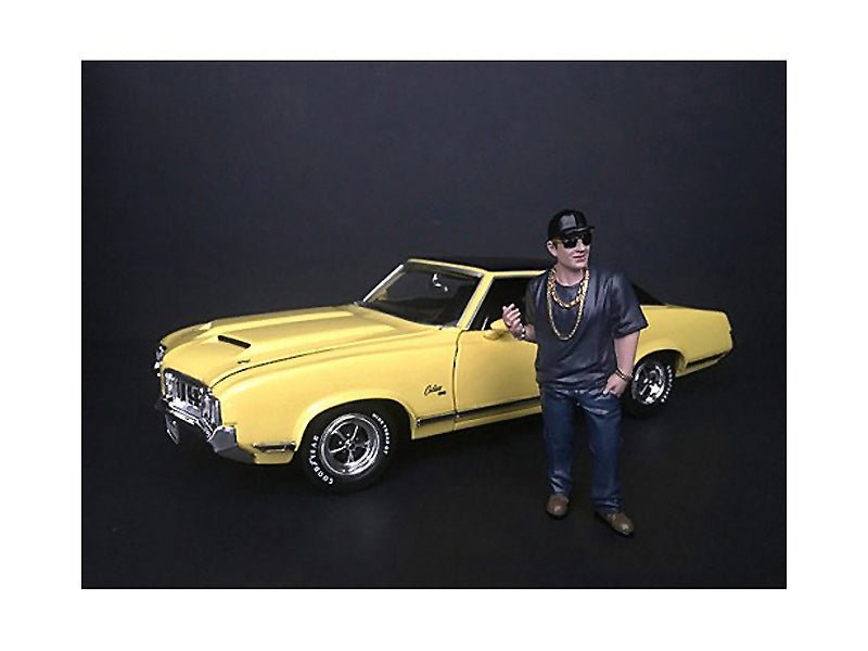 "Hanging Out II" Juan Figurine for 1/18 Scale Models by American Diorama free shipping USA