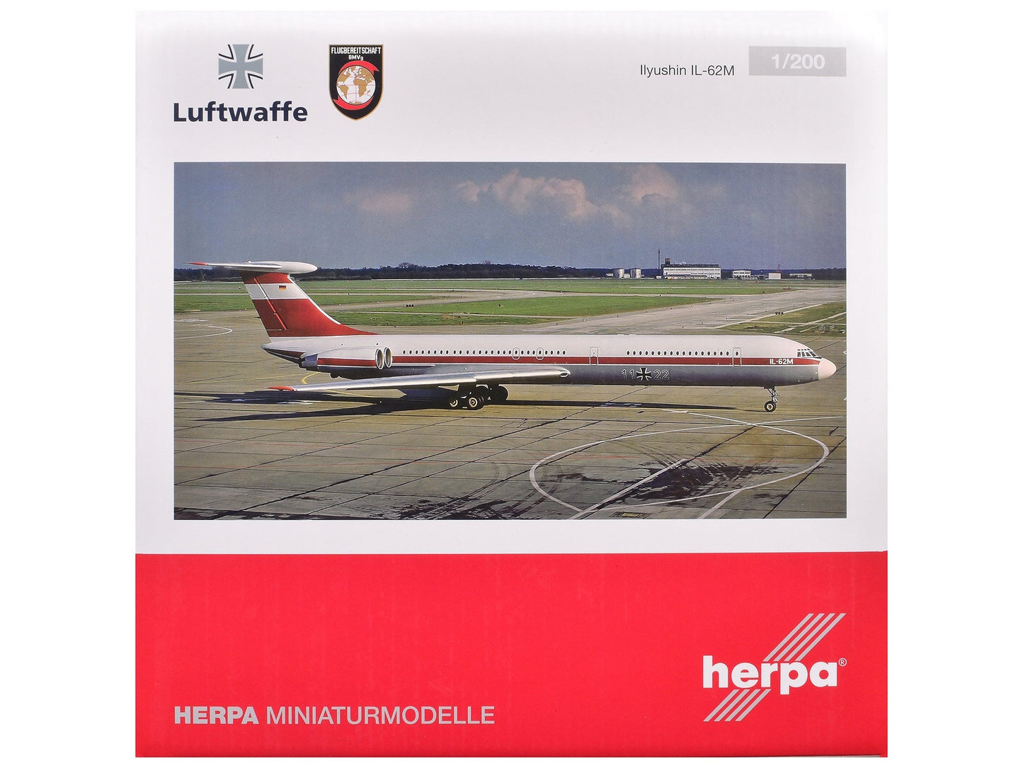 Ilyushin IL-62M Commercial Aircraft "German Luftwaffe" (11+22) White with Red Stripes 1/200 Diecast Model Airplane by Herpa free shipping USA