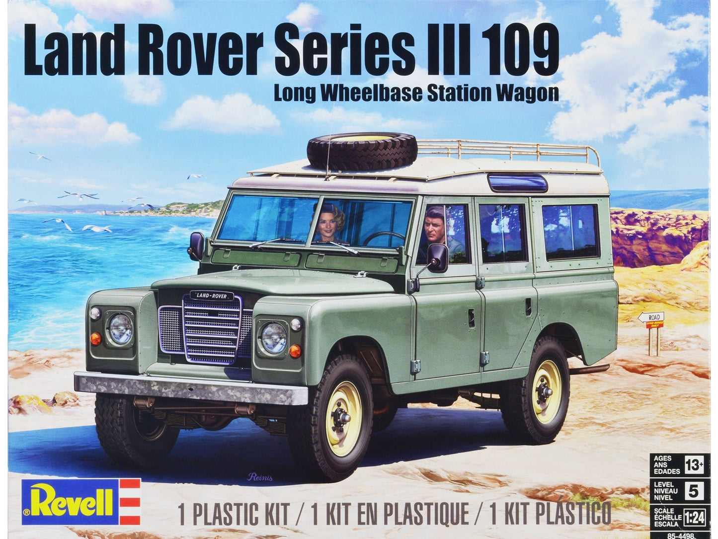 Level 5 Model Kit Land Rover Series III 109 Long Wheelbase Station Wagon 1/24 Scale Model by Revell free shipping USA