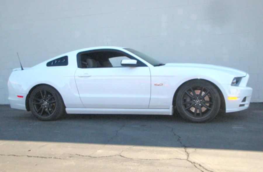 Megan Racing Lowering Springs for Ford Mustang 2005-2014 SAE 9254 Cold Wound Steel Front Drop 34.9mm Rear Drop 50.8mm - MR-LS-FM05