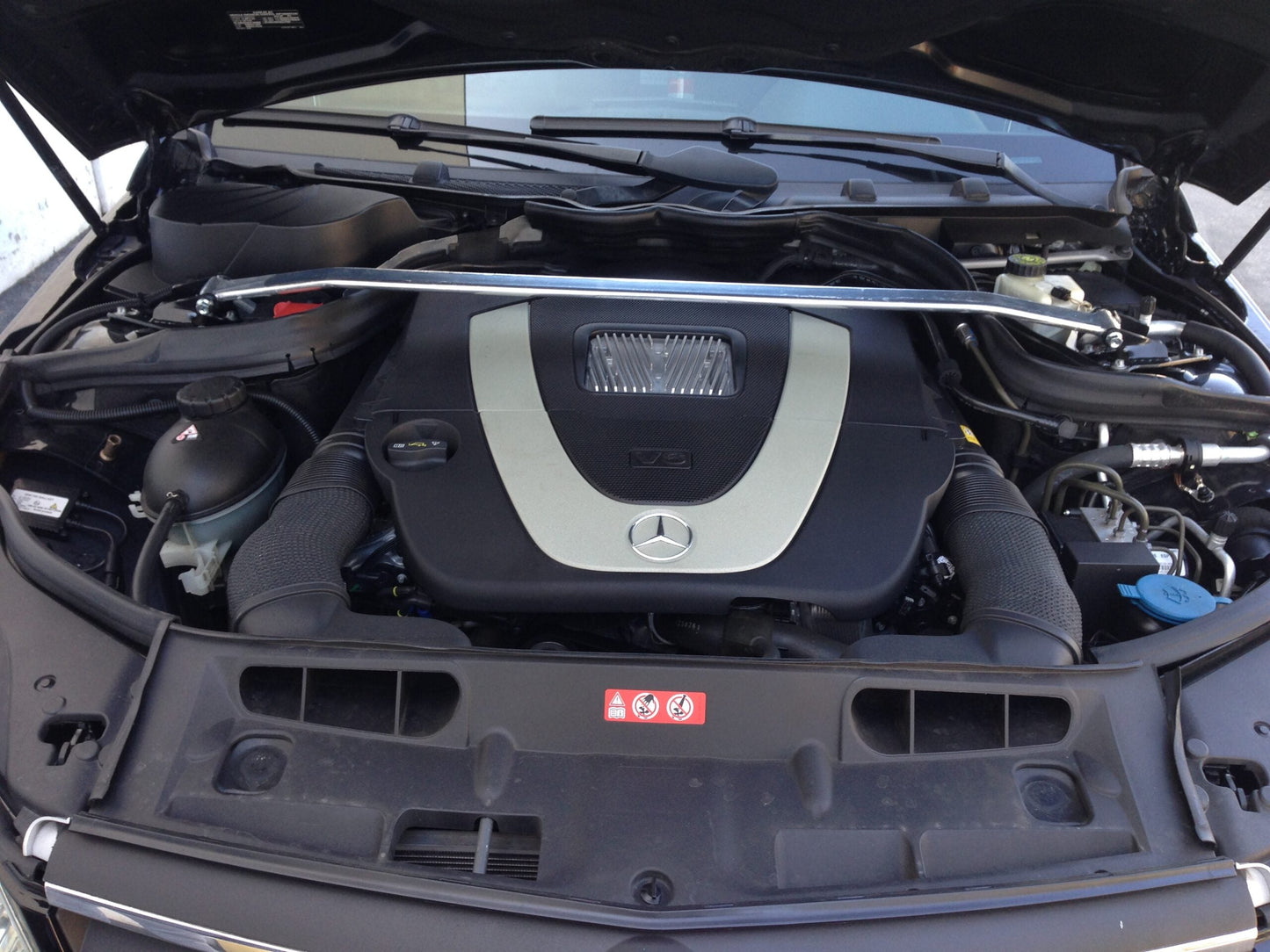 Megan Racing Race‑Spec Strut Tower Bar for Mercedes‑Benz C‑Class W204 2008‑2014 - MR‑SB‑MBW204FU‑1P