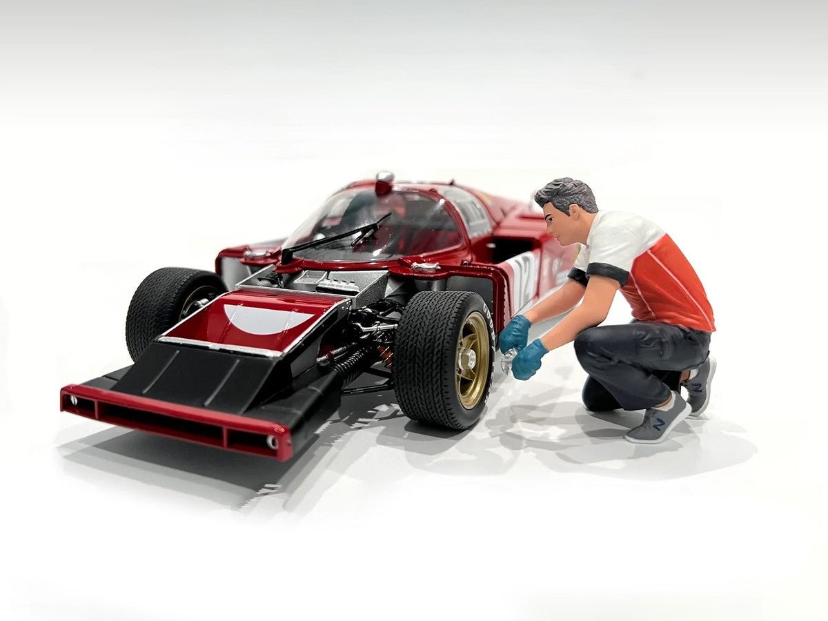 "Race Crew" Figure #5 for 1/24 Scale Models by American Diorama free shipping USA