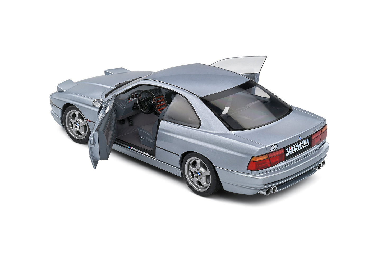 Solido 1992 BMW E31 850 CSi Coupe Arctic Silver Metallic 1:18 *Defect*