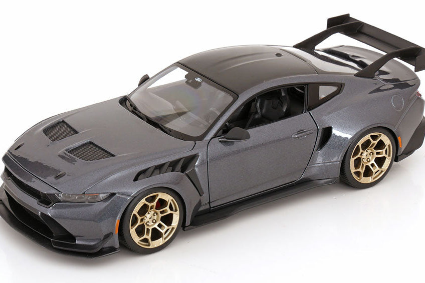 Maisto 2024 Ford USA Mustang GTD 5.2L V8 Coupe Grey 1:18