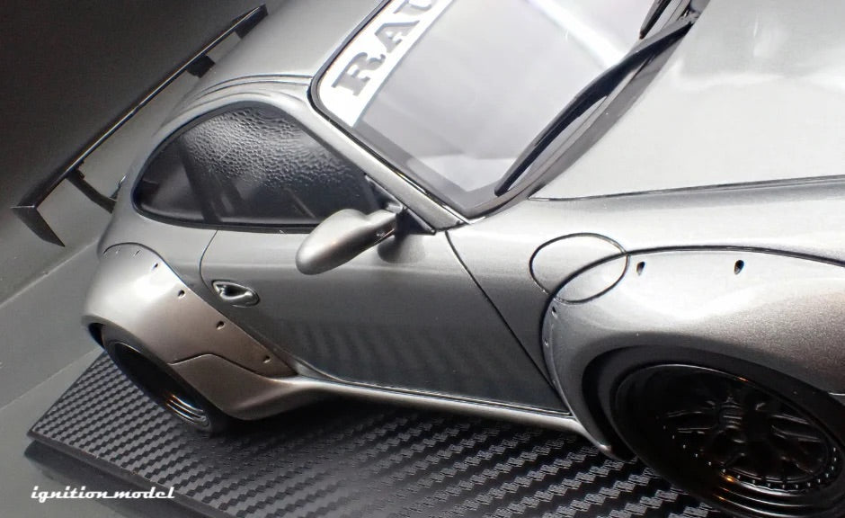 Ignition-Model Porsche 911 RWB 997 GT3 Gun Metallic Grey 1:18 *Damaged Box*