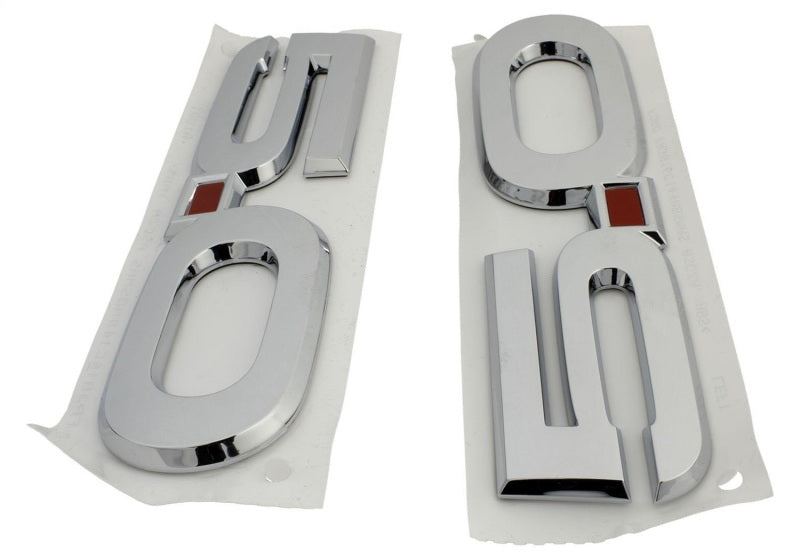 Ford Performance Parts Ford Racing 15-17 Ford Mustang 5.0L Fender Emblem Chrome