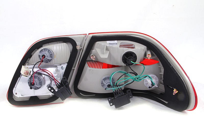 Anzo 1996-2002 Mercedes Benz E Class W210 Taillights Red/Clear G2