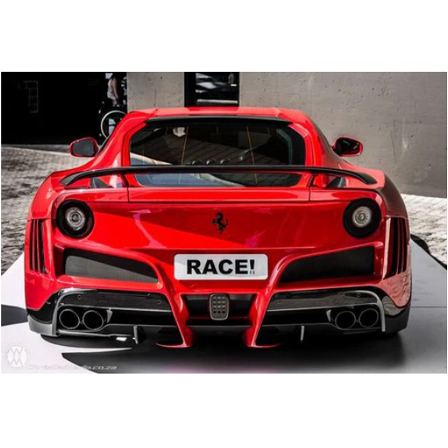 Carbon Fiber Rear Wing for Ferrari F12