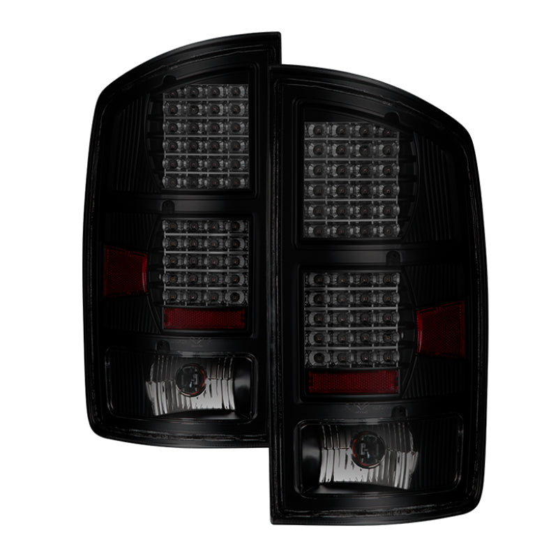 SPYDER Xtune Dodge Ram 02-06 1500 / Ram 2500/3500 03-06 LED Tail Light Black Smoked ALT-JH-DR02-LED-G2-BSM 9034787