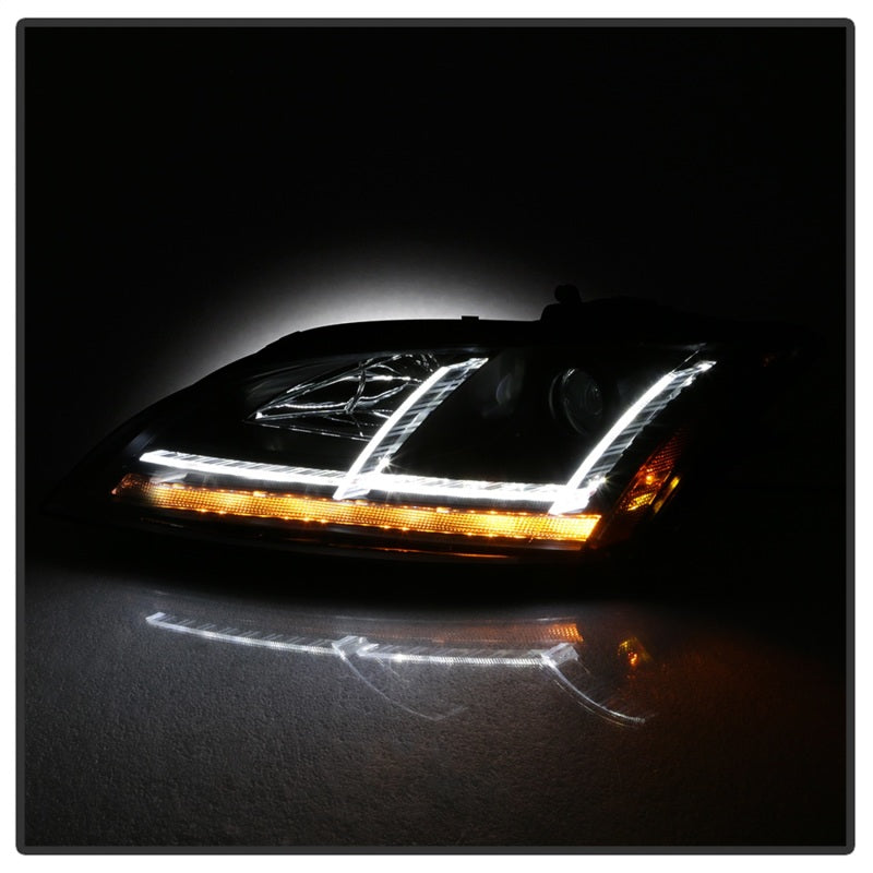 Spyder 08-15 Audi TT Halogen Projector Headlights w/Seq Turn Signal - Black (PRO-YD-ATT08-BK) 5085535