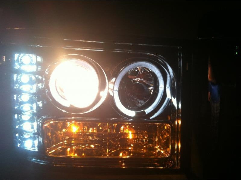 Spyder GMC Sierra 1500/2500/3500 07-13 Projector Headlights LED Halo- LED Chrome PRO-YD-GS07-HL-C 5010612