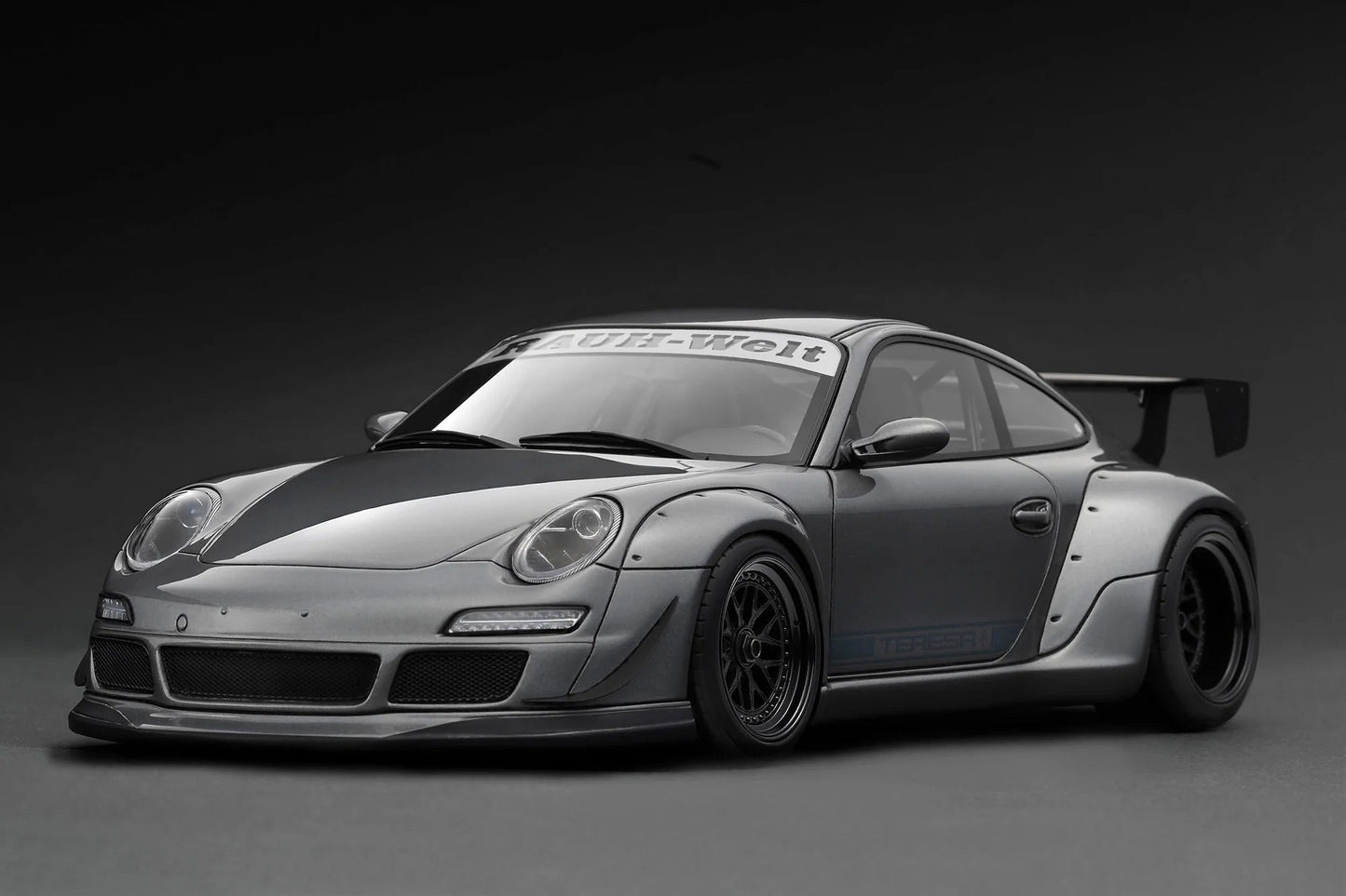Ignition-Model Porsche 911 RWB 997 GT3 Gun Metallic Grey 1:18 *Damaged Box*