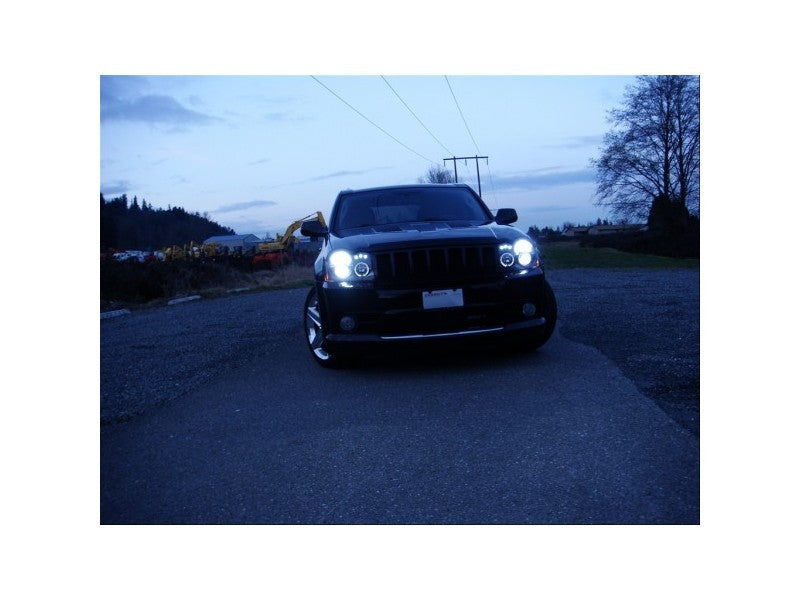 Spyder Jeep Grand Cherokee 05-07 Projector Headlights LED Halo LED Blk Low 9006 PRO-YD-JGC05-HL-BK 5011091