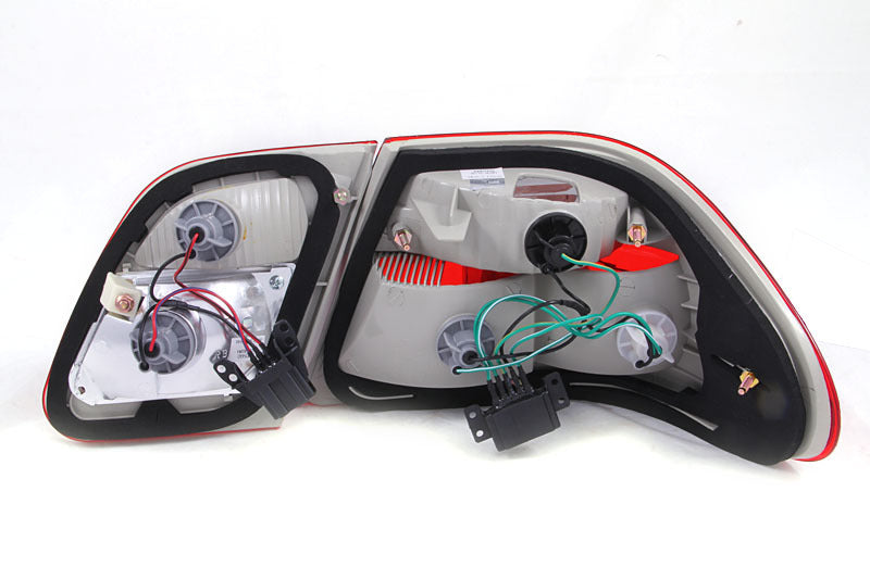 Anzo 1996-2002 Mercedes Benz E Class W210 Taillights Red/Smoke G2
