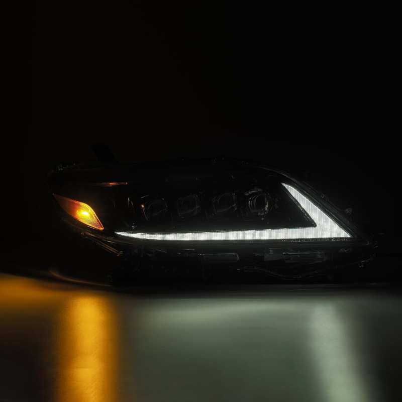 AlphaRex 11-21 Toyota Sienna LUXX LED Proj Headlights Plank Style Alpha Black w/Seq Signal/DRL 880767 *Discontinued