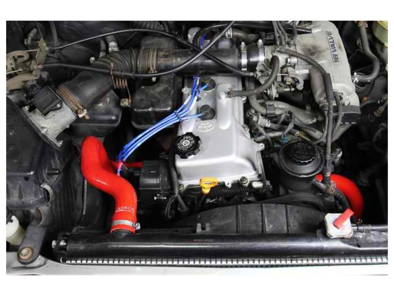 HPS Performance Products HPS Reinforced Red Silicone Radiator Hose Kit Coolant Toyota 95-04 Tacoma 2.4L & 2.7L 4Cyl