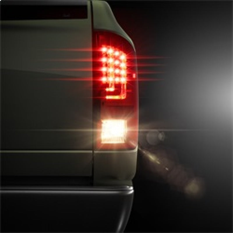Spyder Dodge Ram 02-06 1500 Version 2 LED Tail Light - Red Clear ALT-YD-DRAM02V2-LED-RC 5081827