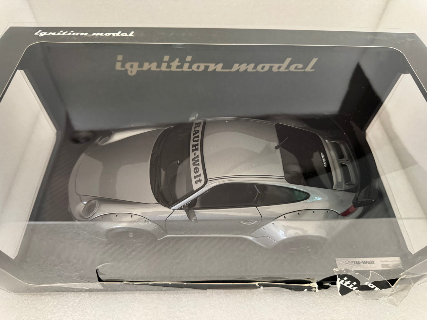 Ignition-Model Porsche 911 RWB 997 GT3 Gun Metallic Grey 1:18 *Damaged Box*
