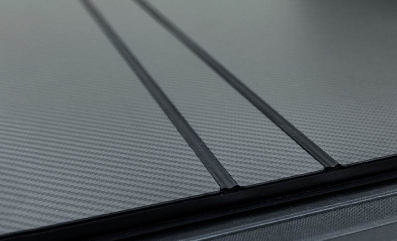 Access LOMAX Tri-Fold Cover 19+ RAM 1500 - 5ft 7in Bed w/o Multifunction Tailgate (Carbon Fiber) B5040039