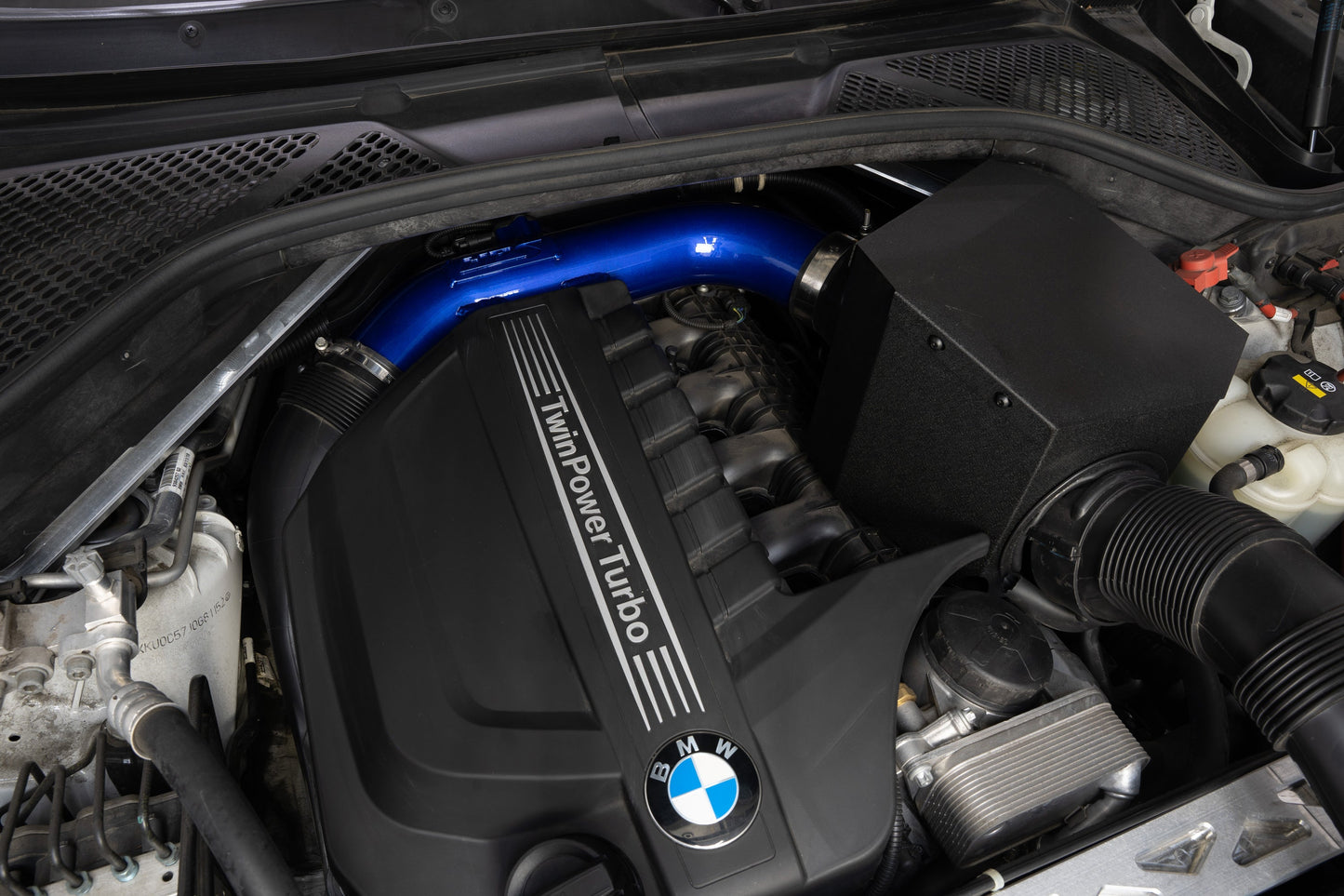 HPS Performance Air Intake Kit BMW 2015-2019 X6 3.0L Turbo N55 F16, 827-699