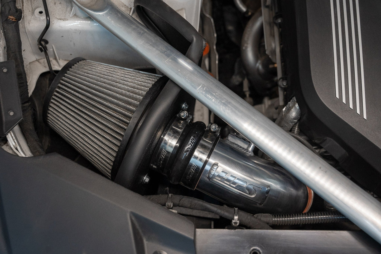 HPS Performance Products Air Intake Kit 2021-2023 BMW X5 xDrive45e 3.0L Turbo B58 PHEV G05, Includes Heat Shield, 827-702