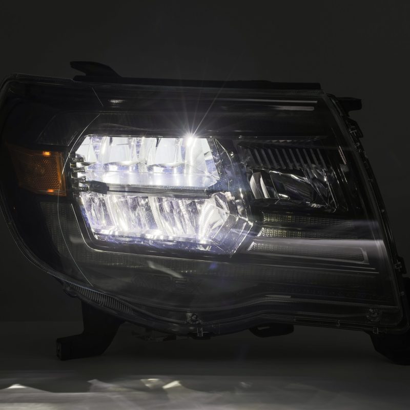 AlphaRex 05-11 Toyota Tacoma LUXX Crystal Headlights Plank Style Chrome w/Activation Light/DRL 880734 *Discontinued