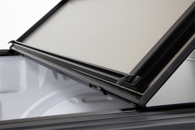 Access LOMAX Tri-Fold 09-17 Dodge Ram 1500 5ft 7in Short Bed (w/o RamBox Cargo Management Sytem) B1040019