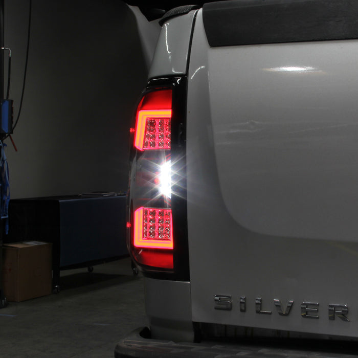 SPYDER xTune 07-13 Chevrolet Silverado 1500/3500 Full LED Tail Lights - Black (ALT-CH-CSIL07-FLED-BK) 9951480