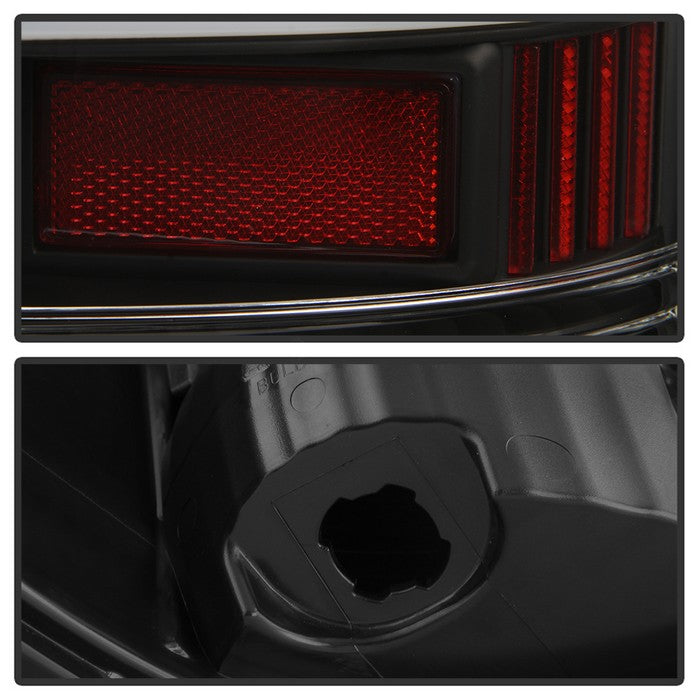 SPYDER xTune 13-18 Dodge Ram 1500 LED Tail Lights - Black (ALT-ON-DRAM13V2-LBLED-BK) 9041013