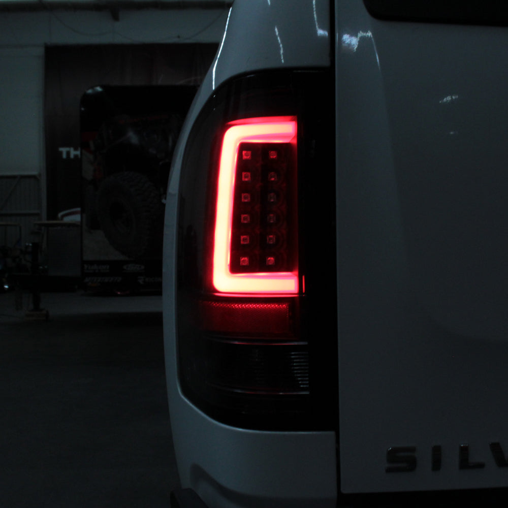 Spyder 07-13 Silverado (Will Not Work w/2010 921 Bulb) V3 LED Tail Lghts Blk ALT-YD-CS07V3-LBLED-BK 5084088