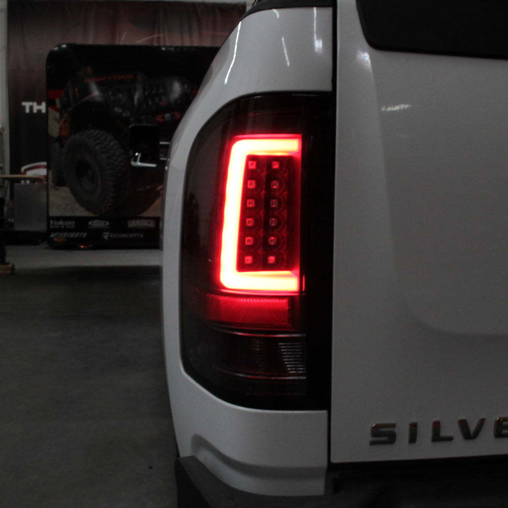 Spyder 07-13 Silverado (Will Not Work w/2010 921 Bulb) V3 LED Tail Lghts Blk ALT-YD-CS07V3-LBLED-BK 5084088