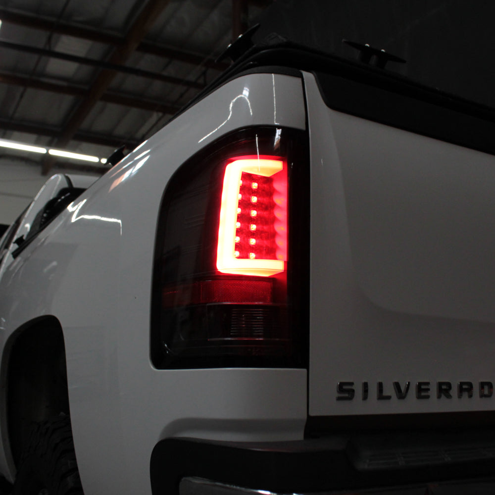Spyder 07-13 Silverado (Will Not Work w/2010 921 Bulb) V3 LED Tail Lghts Blk ALT-YD-CS07V3-LBLED-BK 5084088