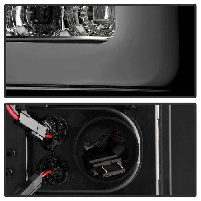 Spyder 07-13 Silverado (Will Not Work w/2010 921 Bulb)V3 Tail Lights Blk Smk ALT-YD-CS07V3-LBLED-BSM 5084095