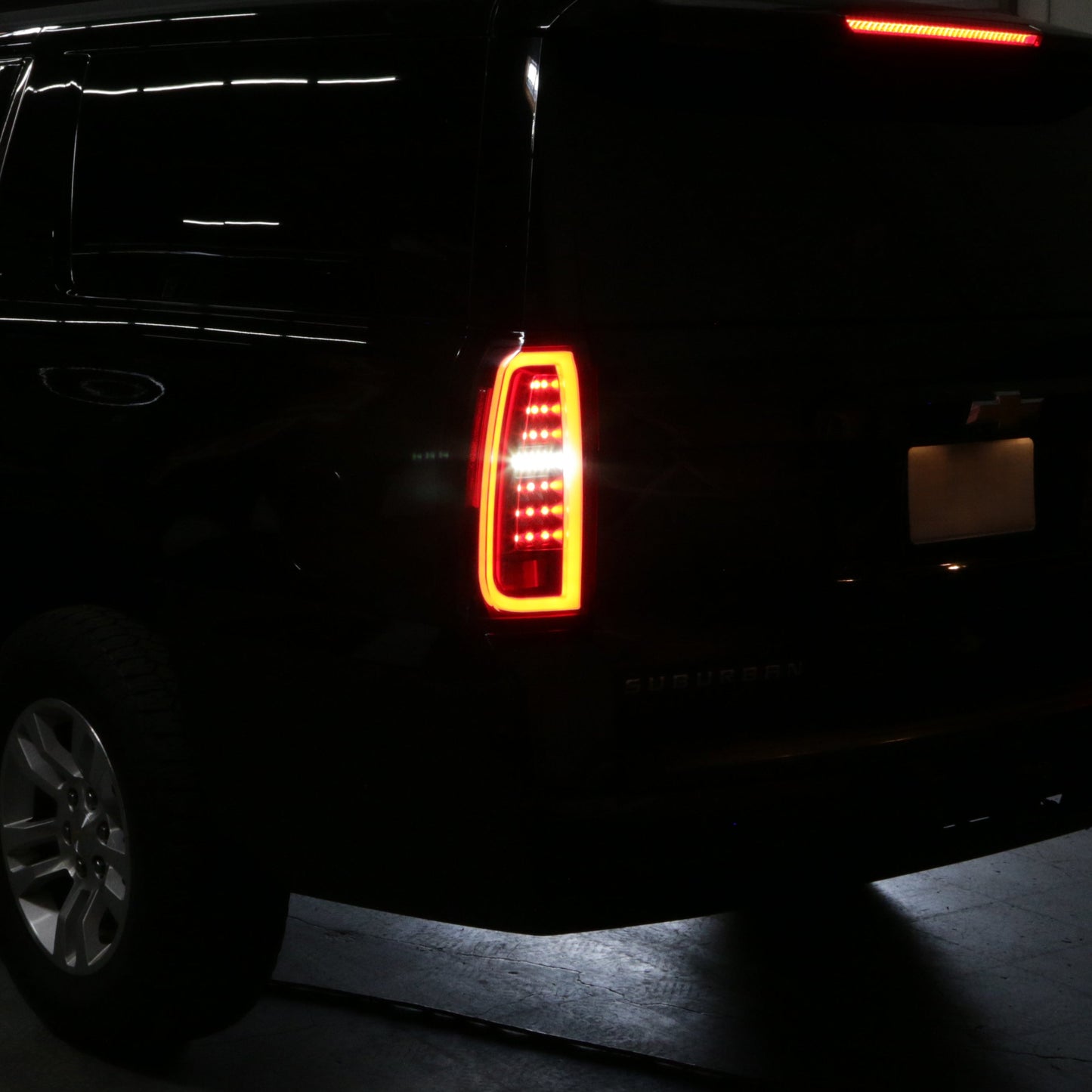 Spyder Chevy Tahoe / Suburban 15-17 LED Tail Lights - Black Smoke (ALT-YD-CTA15-LED-BSM) 5085078