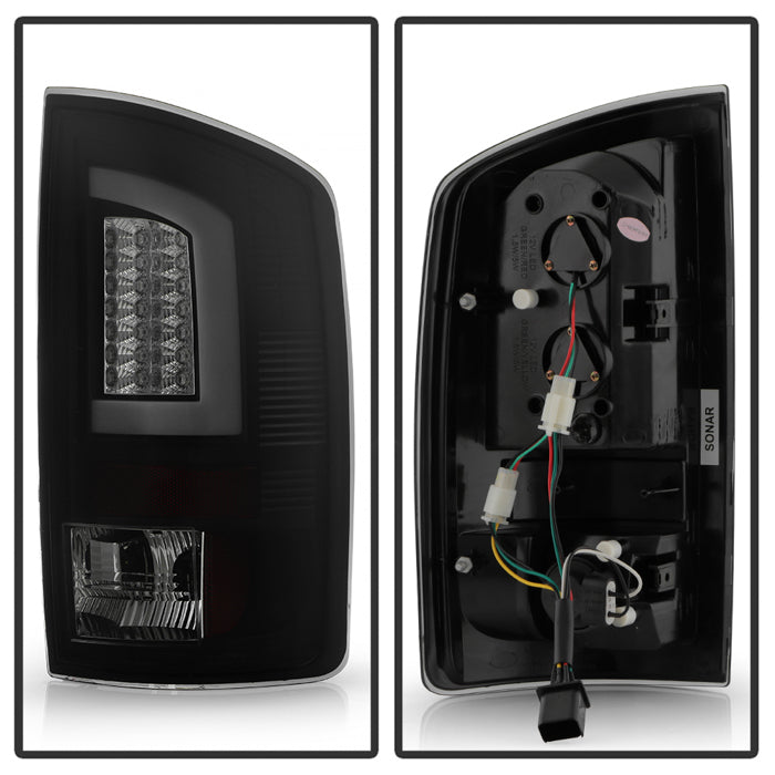 Spyder 02-06 Dodge Ram 1500 V3 Light Bar LED Tail Light - Blk Smoke (ALT-YD-DRAM02V3-LBLED-BSM) 5084125