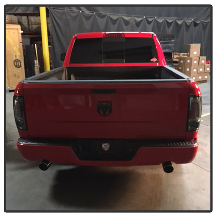 Spyder 13-14 Dodge Ram 1500 Light Bar LED Tail Lights - Black Smoke ALT-YD-DRAM13V2-LED-BSM 5084064