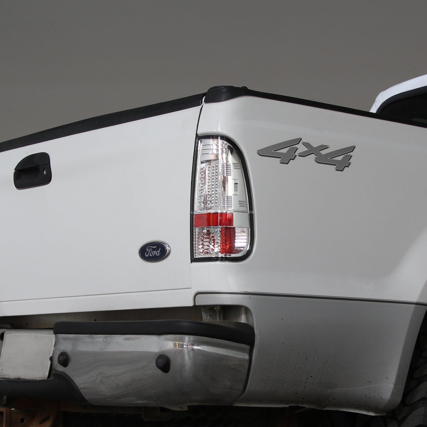 Spyder Ford F150 side 97-03/F250/350/450 Super Duty 99-07 LED Tail Lights Chrm ALT-YD-FF15097-LED-C 5003478
