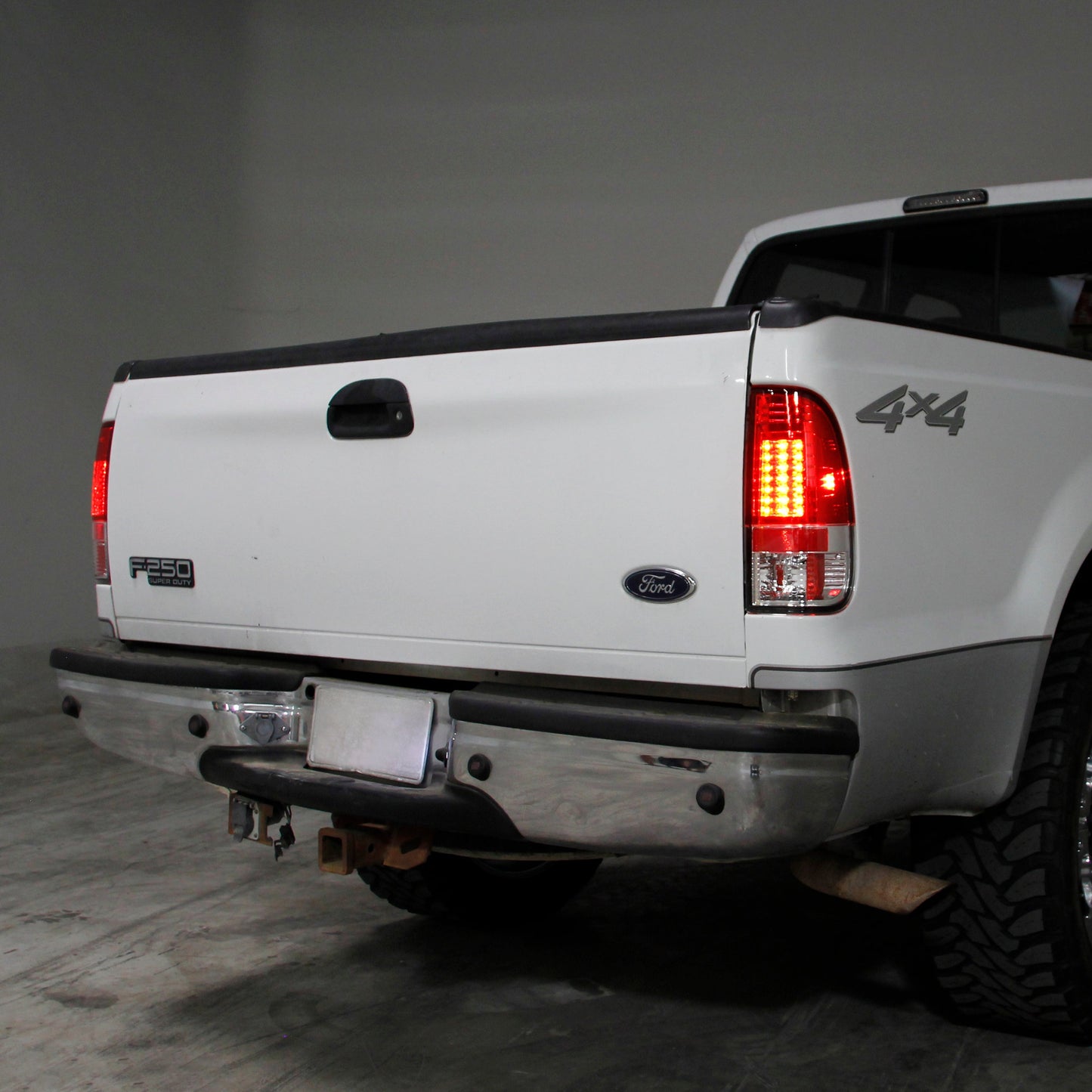 Spyder Ford F150 Styleside 97-03/F250 Version 2 LED Tail Lights Red Clear ALT-YD-FF15097-LED-G2-RC 5029140