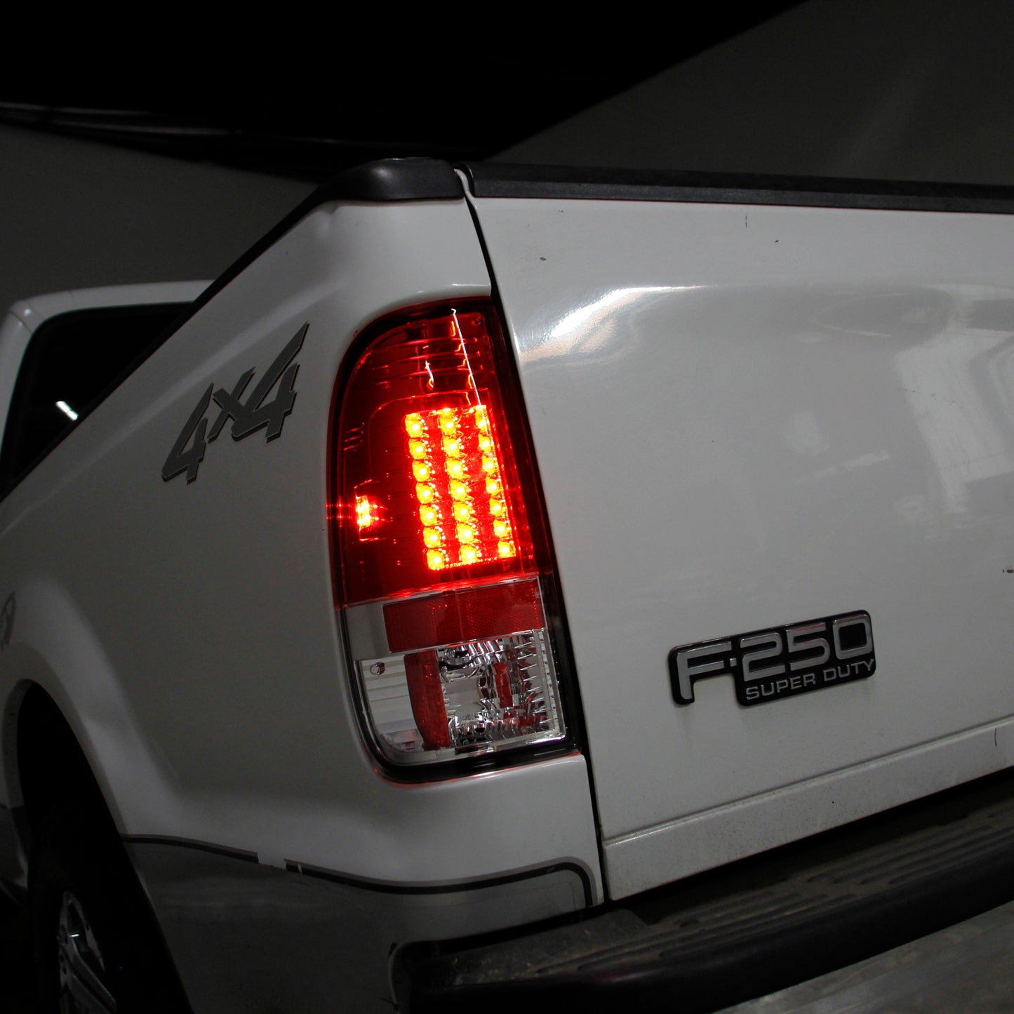 Spyder Ford F150 Styleside 97-03/F250 Version 2 LED Tail Lights Red Clear ALT-YD-FF15097-LED-G2-RC 5029140