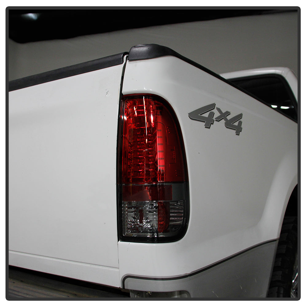 Spyder Ford F150 side 97-03/F250/350 Duty 99-07 LED Tail Lights Red Clear ALT-YD-FF15097-LED-RC 5003485