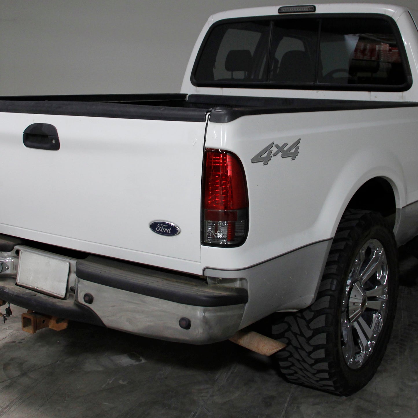 Spyder Ford F150 side 97-03/F250/350 Duty 99-07 LED Tail Lights Red Clear ALT-YD-FF15097-LED-RC 5003485