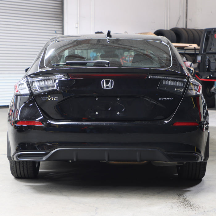 SPYDER Apex 22-24 Honda Civic 5-Door LED Tail Lights - Black (ALT-YD-HC225DAP-SEQGR-BK) 5089113